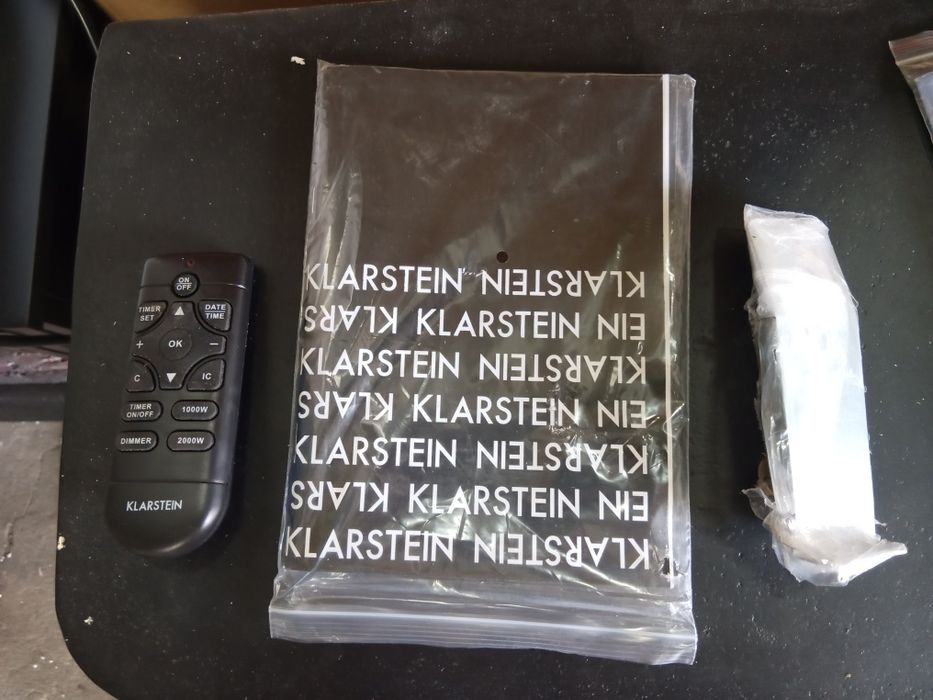 Kominek do zabudowy 1000/2000 watt chamonix 
Cena 379 zł 

Wymiary mon