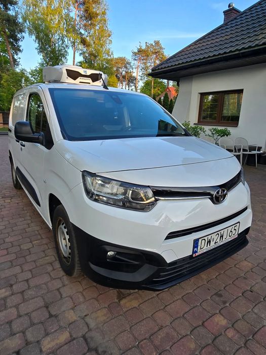 Toyota Proace City  ToyotaProace City chłodnia SUPER STAN