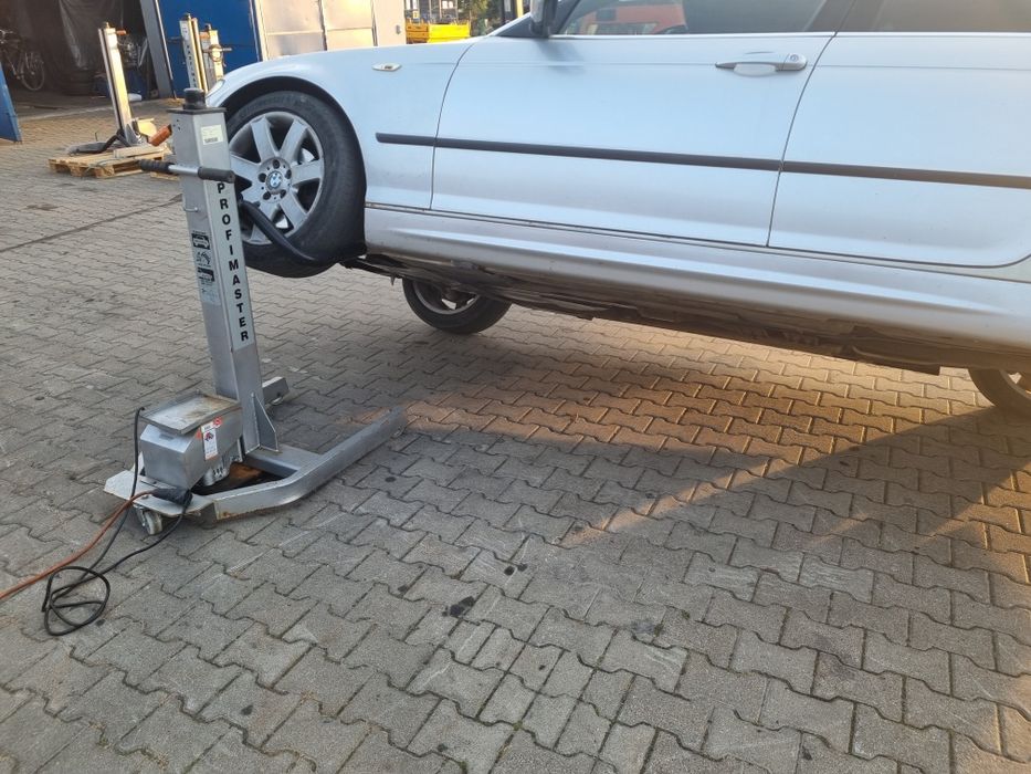 Podnośnik samochodowy mobilny PROFIMASTER 3000