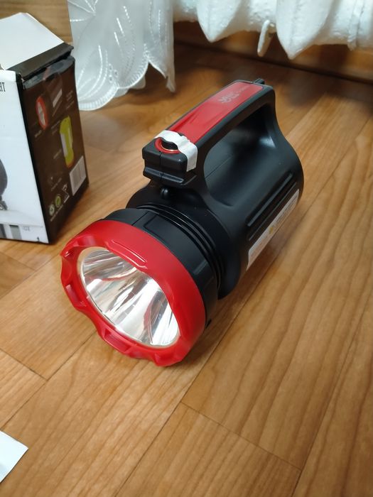 Фонарь. прожектор аккумуляторный Yajia YJ 2895 USB Power Bank