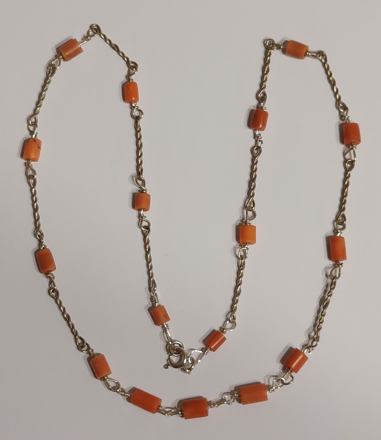 Srebrny naszyjnik z koralem szlachetnym  handmade