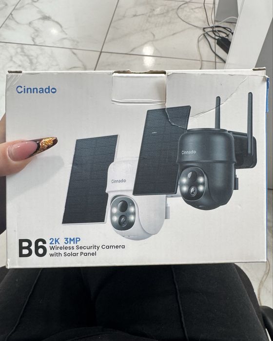 Вулична камера на сонячних батареях Cinnado