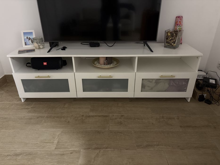 Movel TV Ikea.