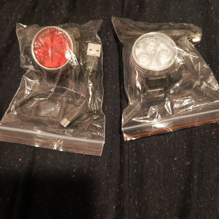 Lampki do roweru tył i przód ładowane na USB.