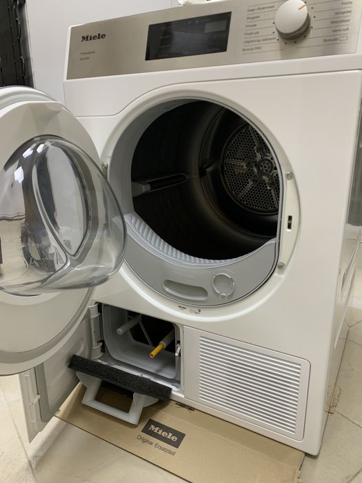 Сушильна машина MIELE PDR 300 HP