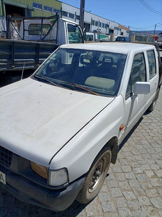 Opel campo 4x2 5 lugares