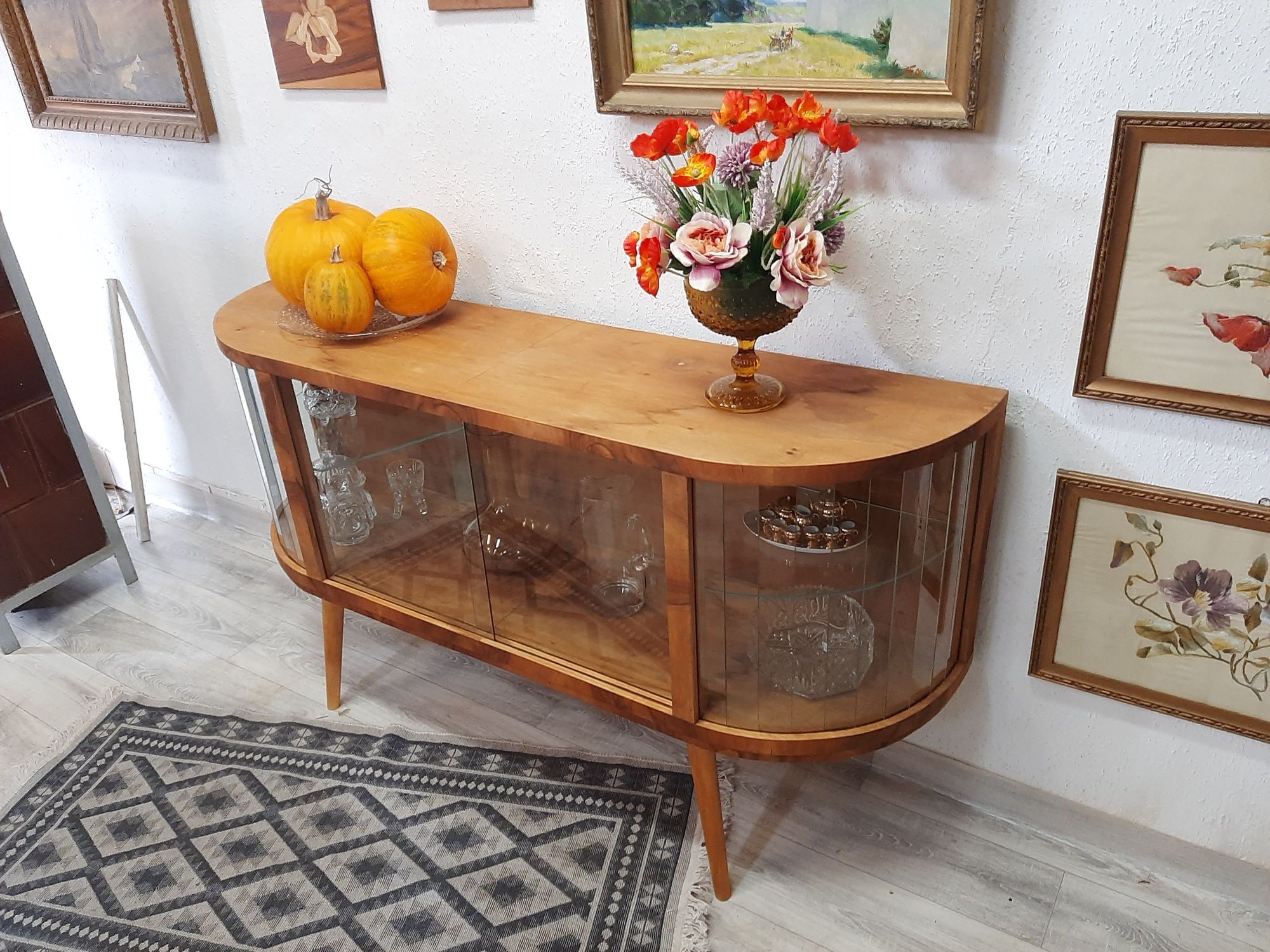 Komoda w stylu art deco po renowacji