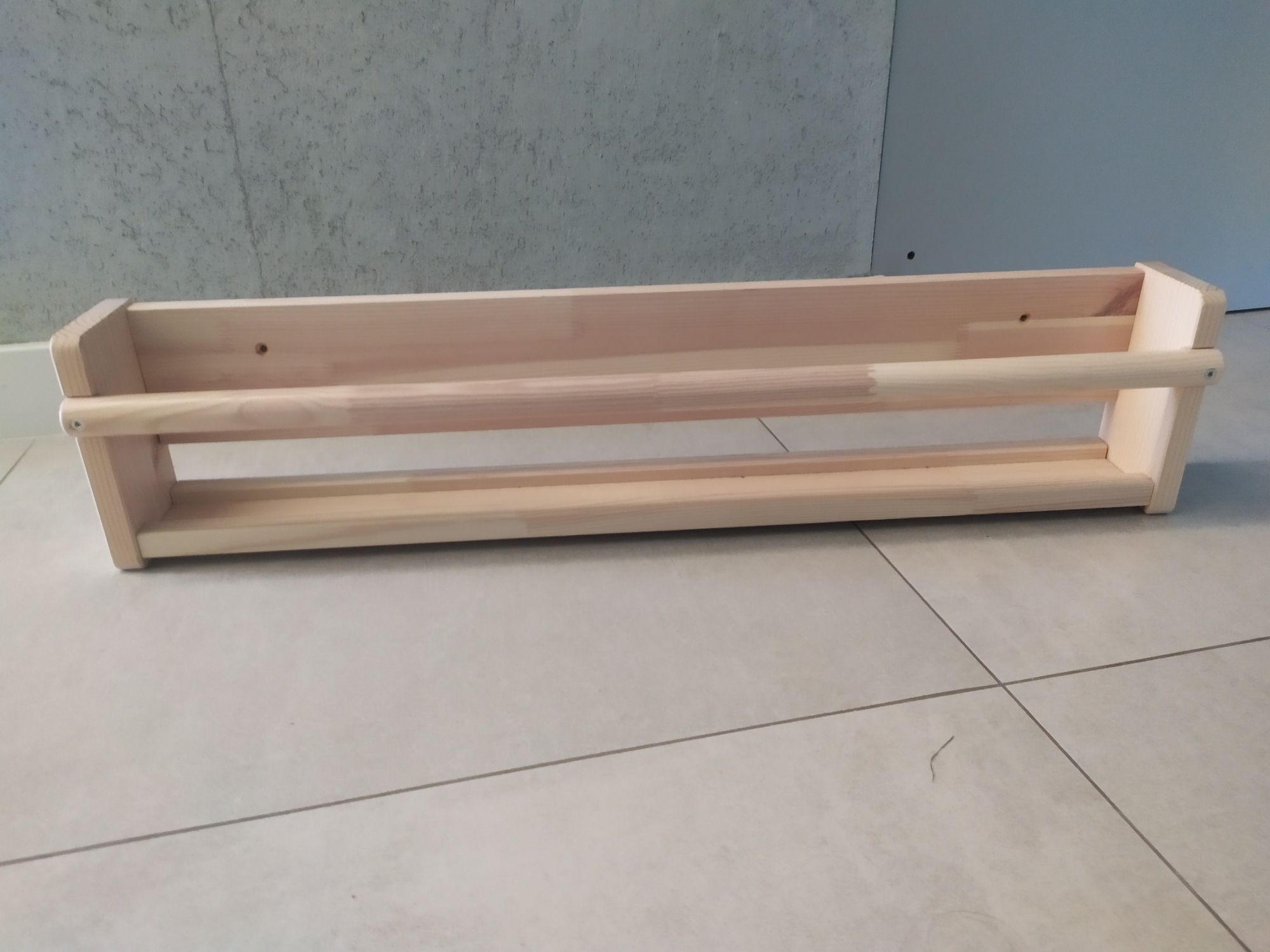 Półka Ikea flisat