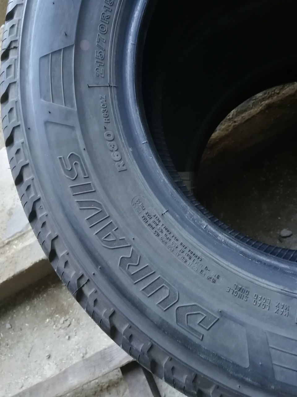 Opony letnie Bridgestone 215/70R15C 4szt Nowe!!!