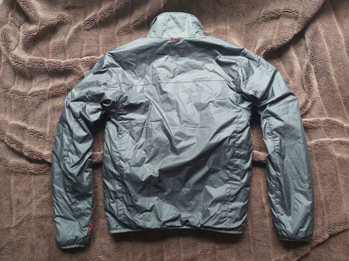 Куртка фірми MAMMUT EXPLORER SP оригінал 

Розір:  S 

на ріст 170см т