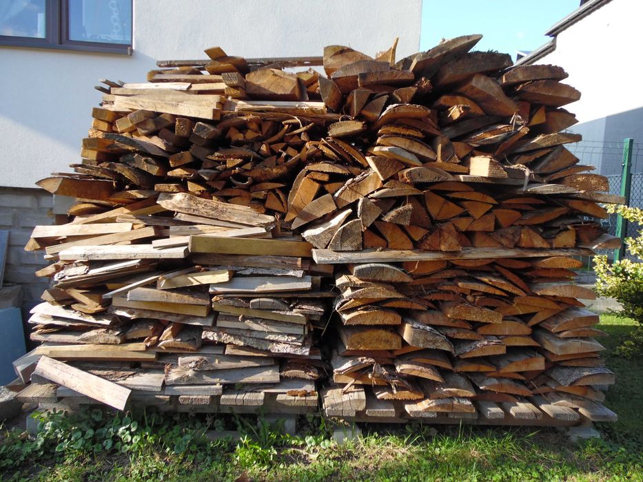 Drewno opałowe kawałki