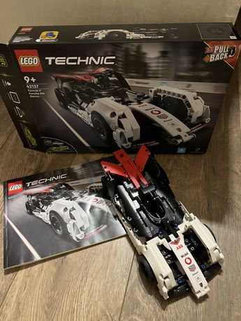 Lego Technic 42137 (9+)