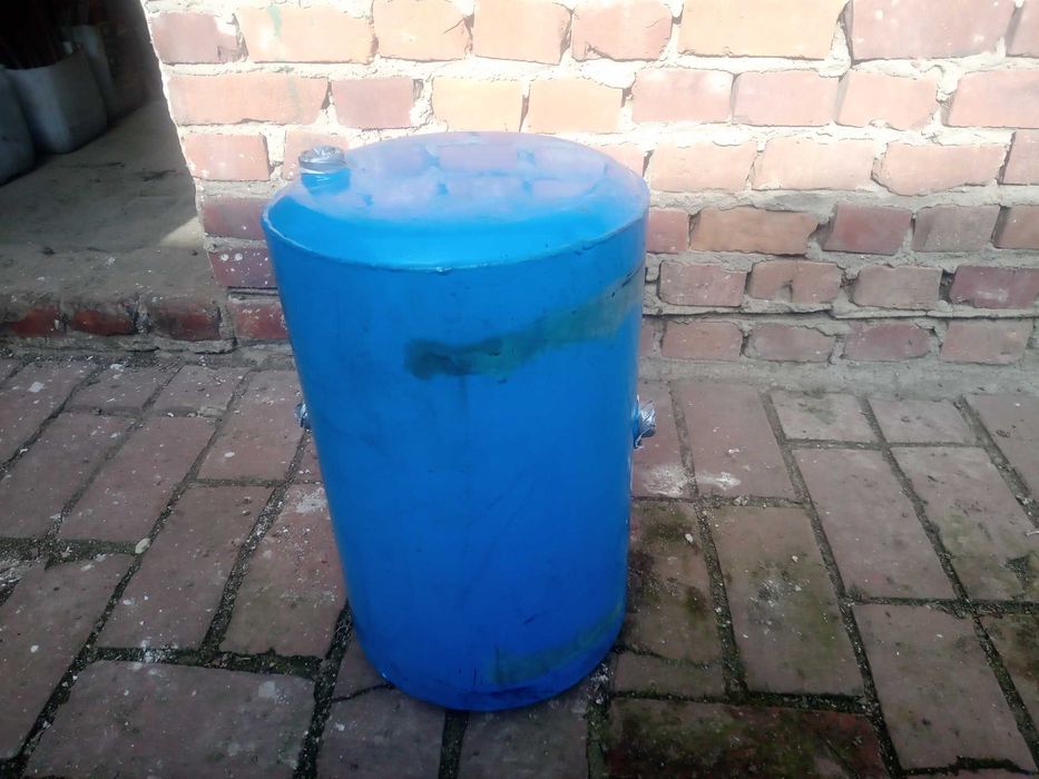 Zbiornik hydrauliczny  z obudową i filtrem