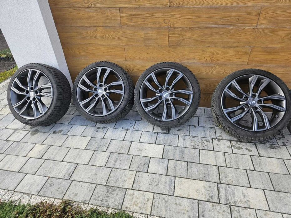 Koła zimowe 18" 5x 114.3 - Kia Hyundai!