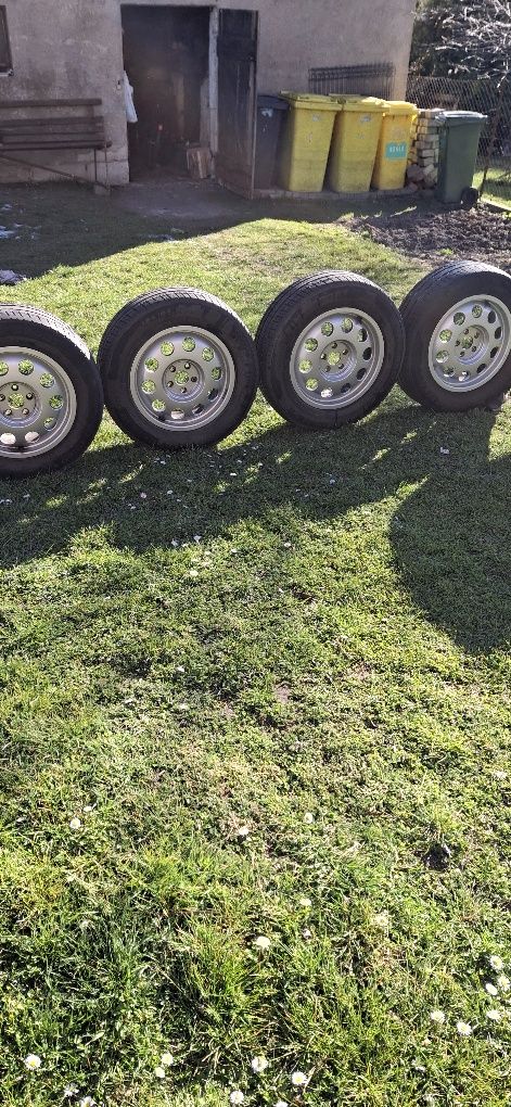 Sprzedam koła 550zł