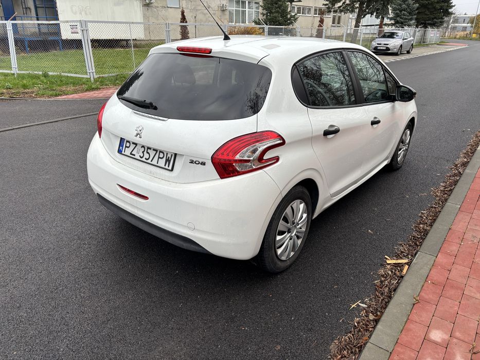 Peugeot 208 stan bdb
