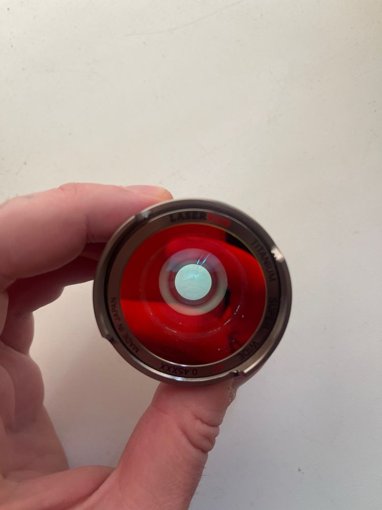 Продаю широкоугольную линзу LASERRED Titanium Super Wide