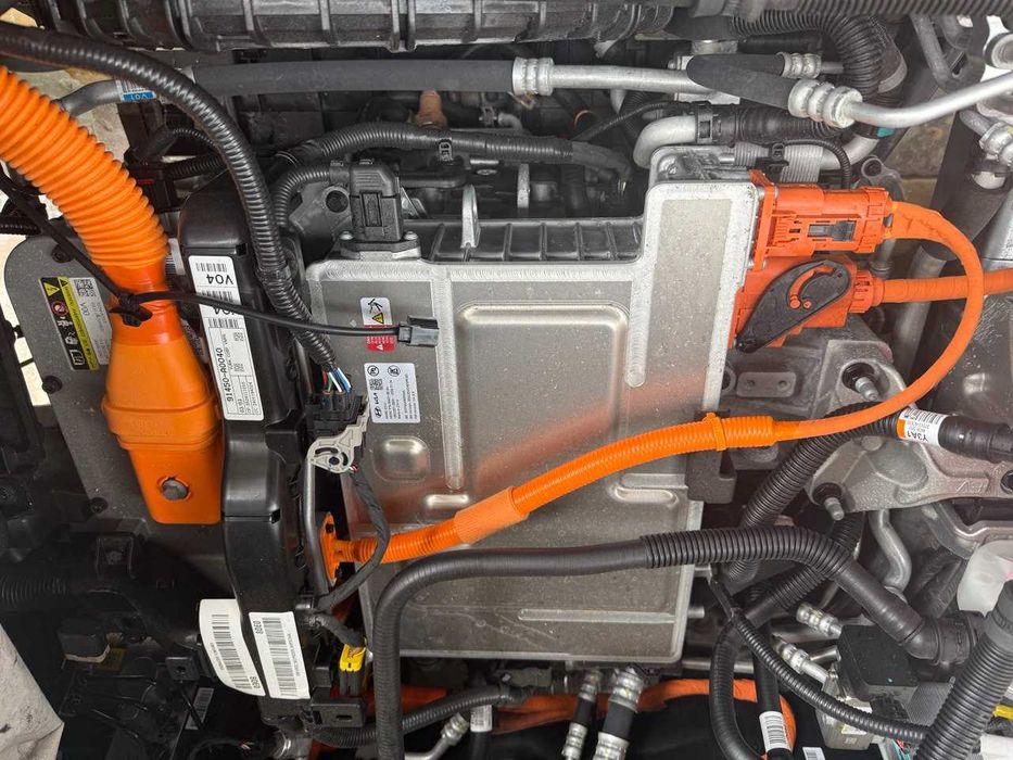 Інвертор двигателя Kia Niro  22-25 (366010EJA1) В наявності