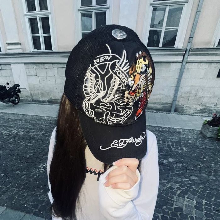 Ed Hardy tiger hat In Black