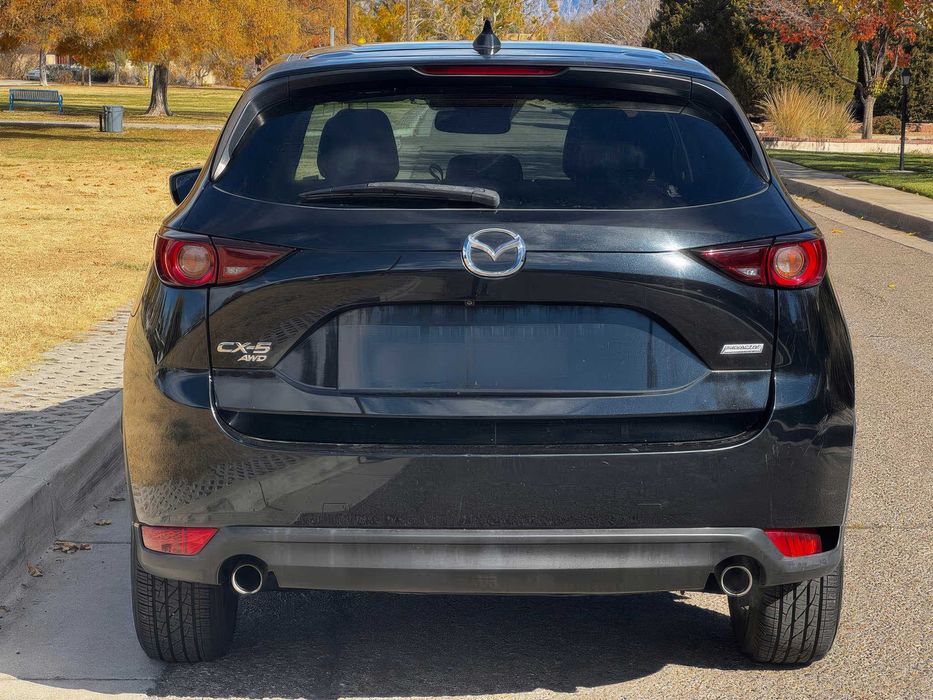 Mazda CX-5 Touring      2017