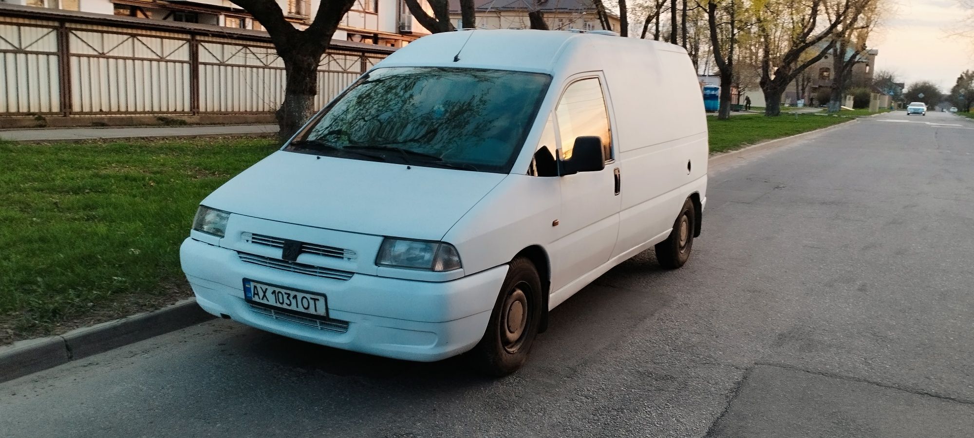 Продам Пежо Эксперт