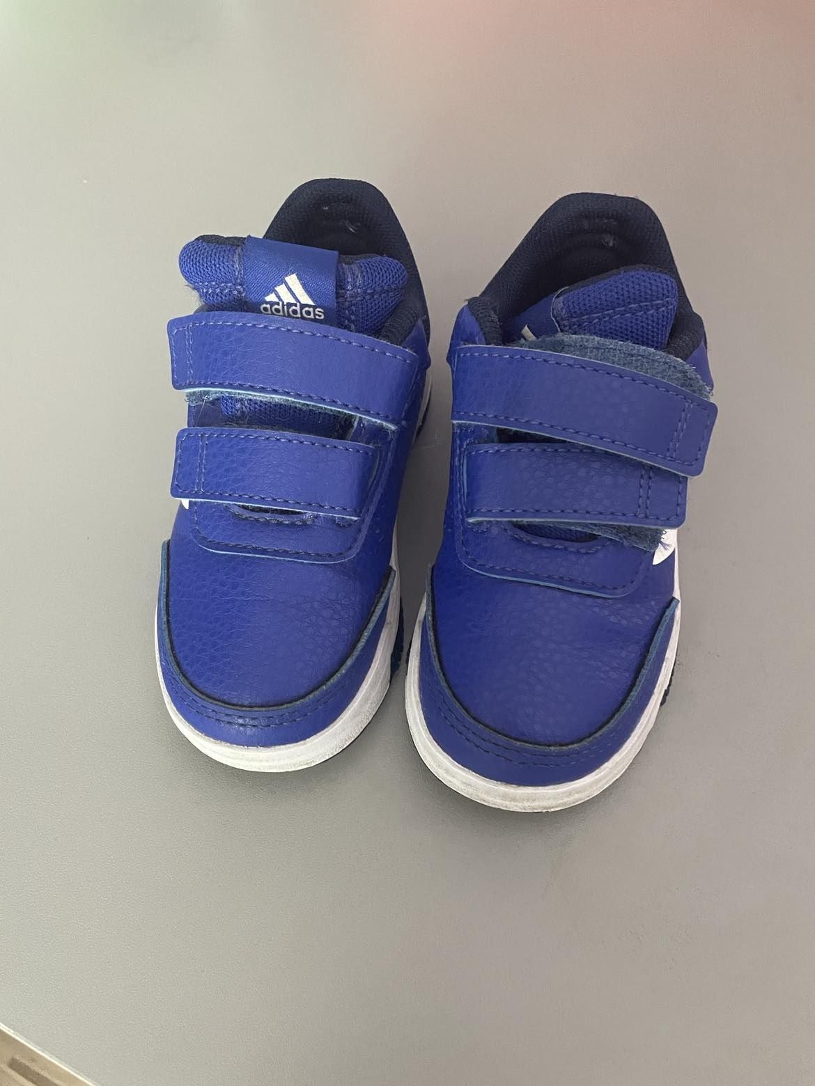 Buty Adidas rozmiar23