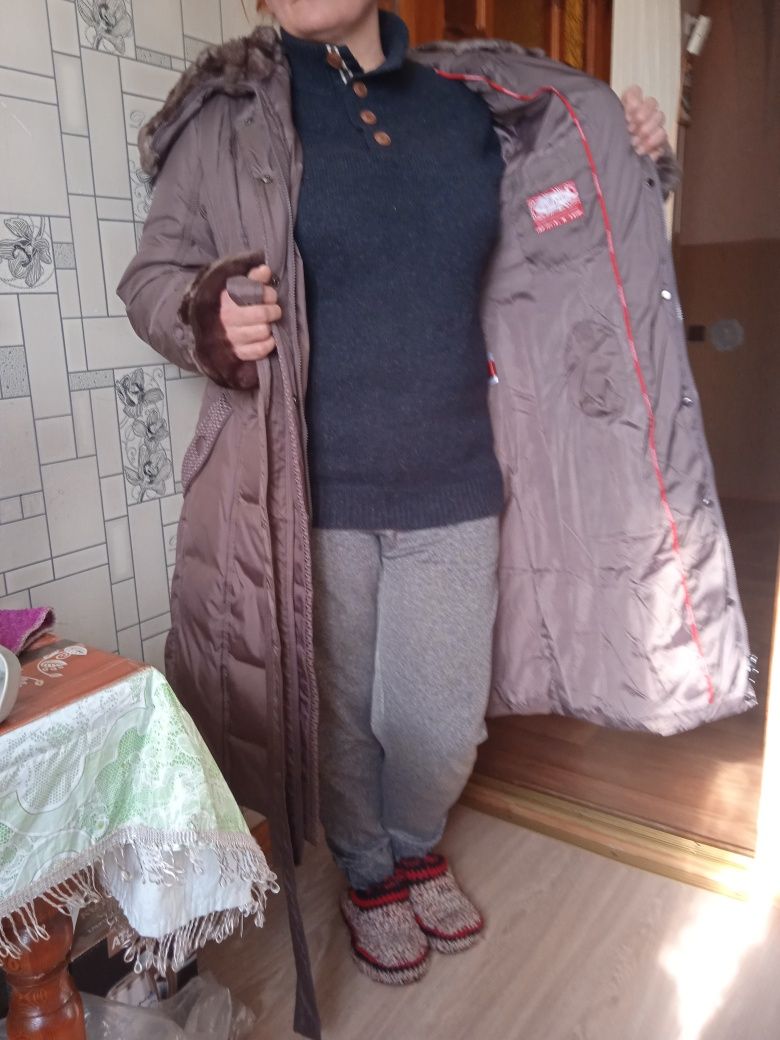 Очень теплый пуховик
