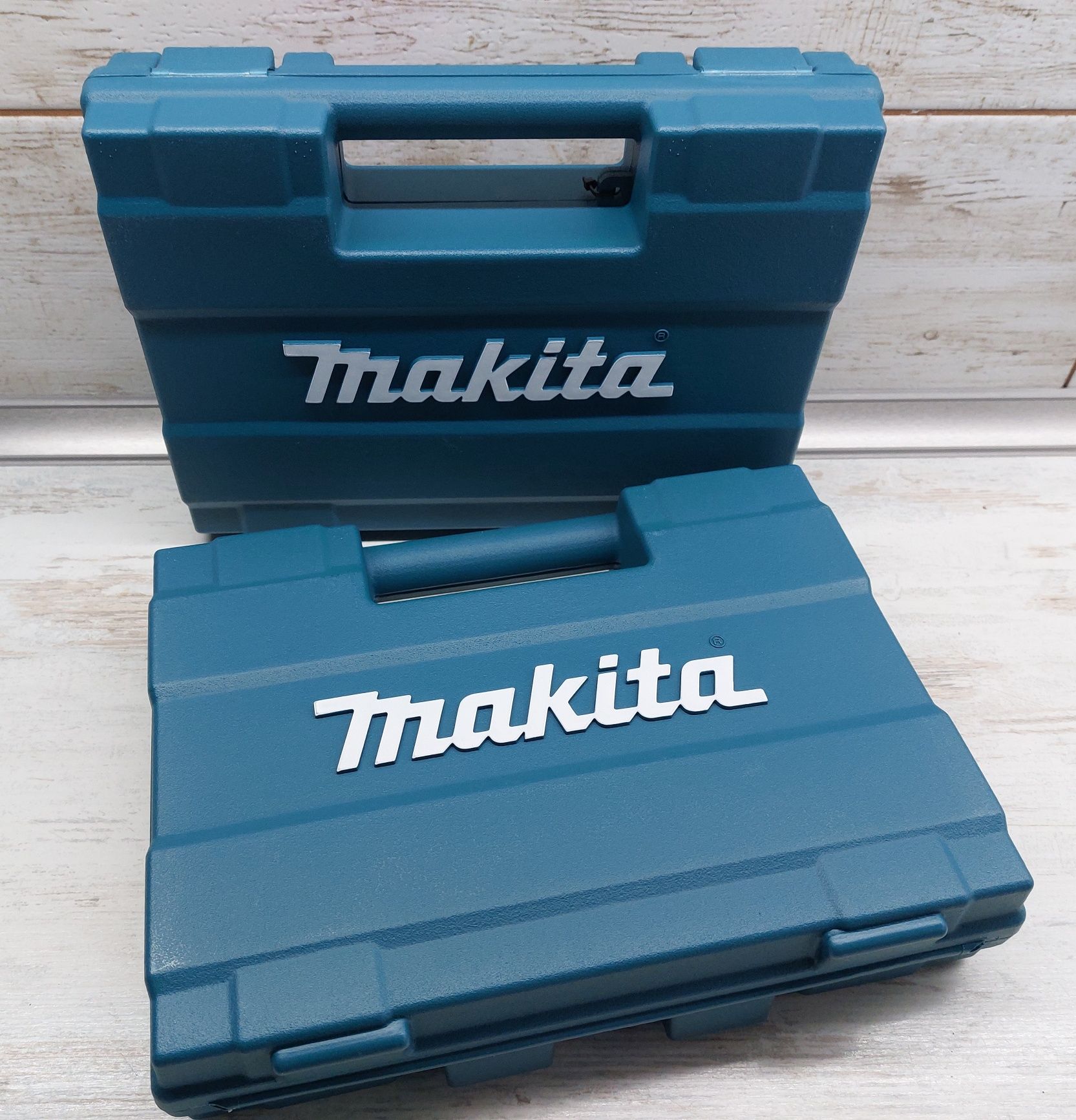 Набір інструментів Makita B-53811