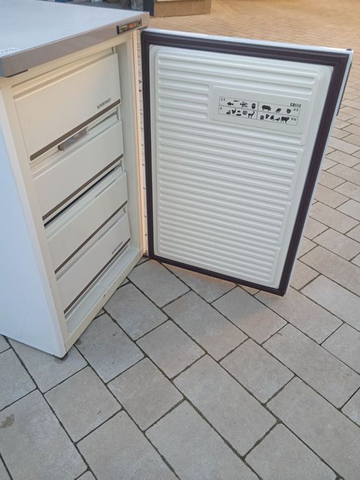 Морозильна камера