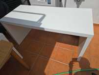 Mesa / secretária Branca