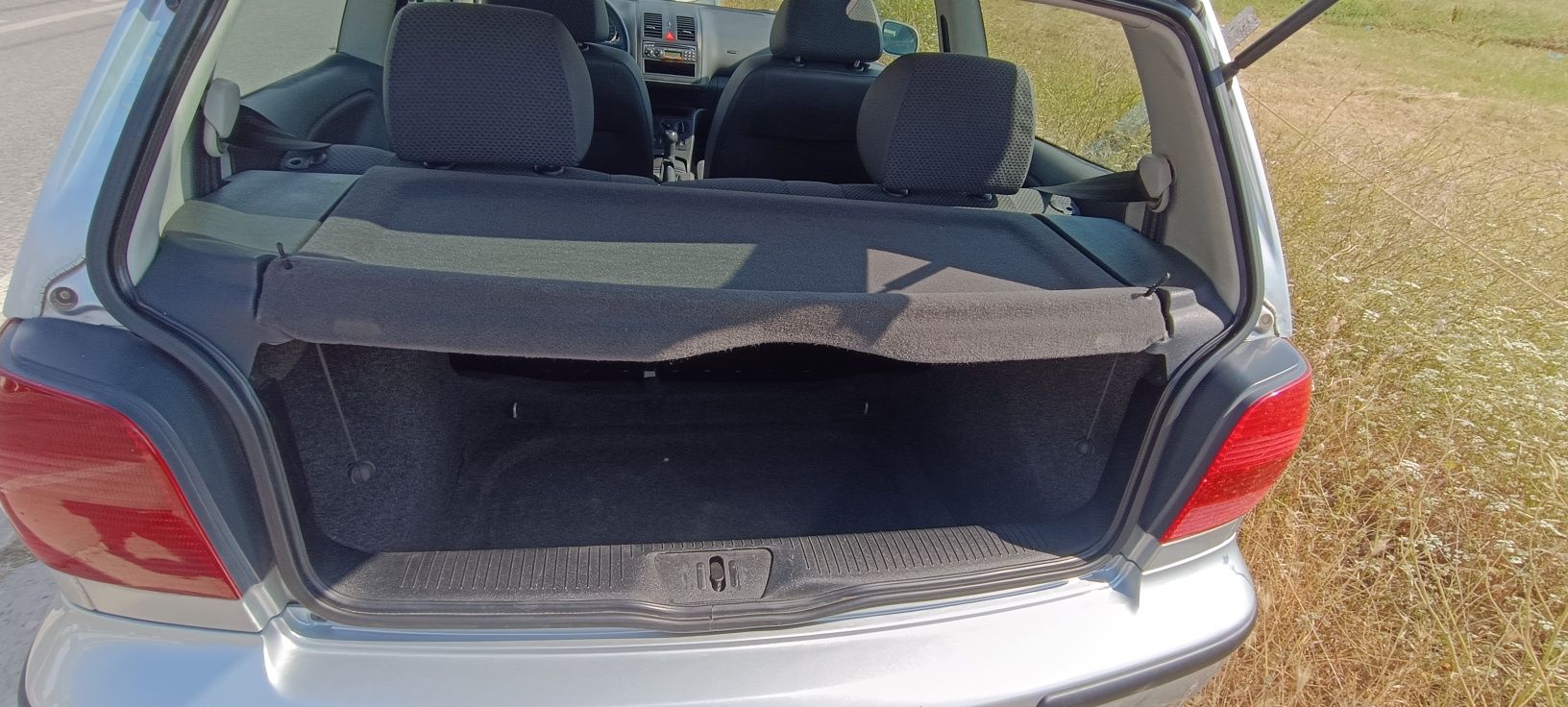 Polo 1.0 gasolina bem estimado