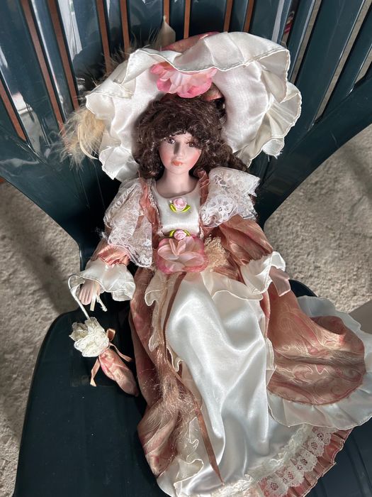 Bonecas de porcelana
