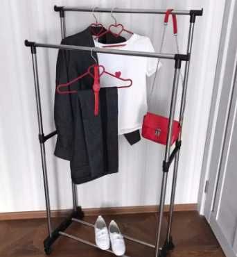 Телескопическая стойка-вешалка для одежды и обуви