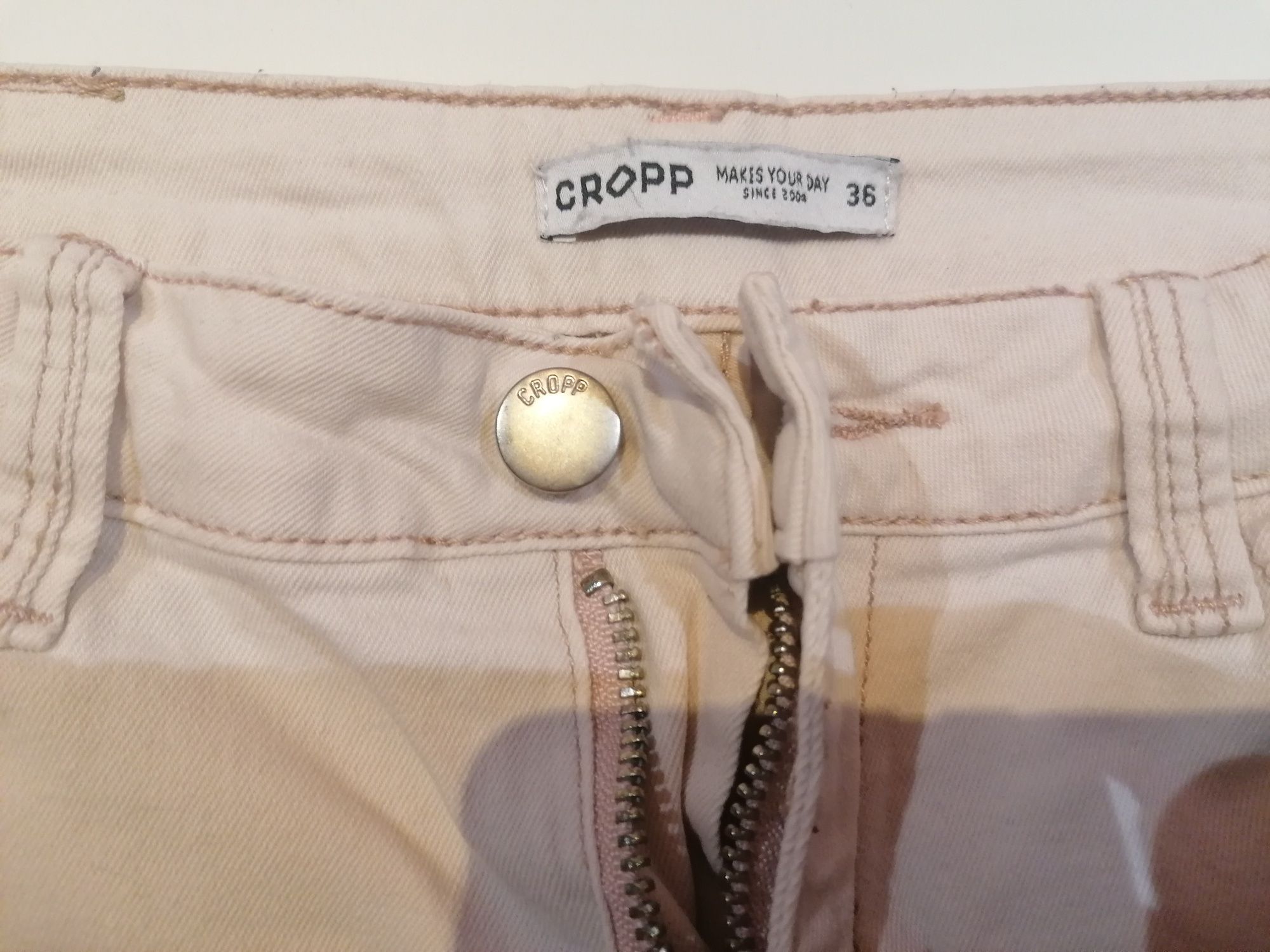 Spodenki jeans cropp XS