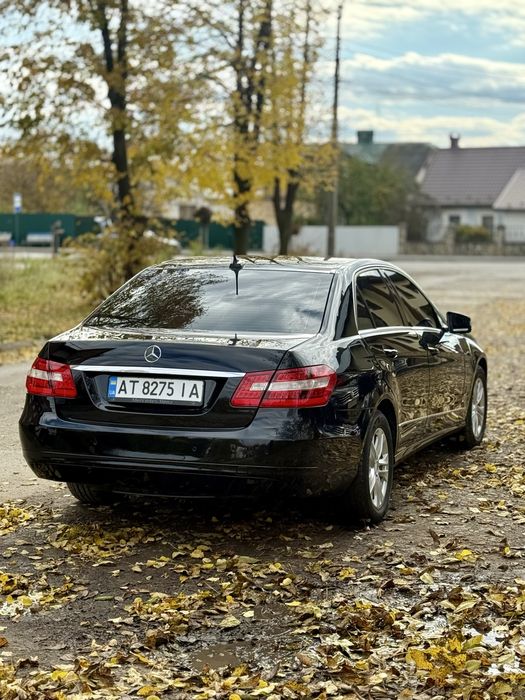Mercedes E-class / 2.2cdi/автомат/Elegance