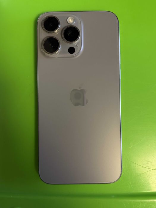 Iphone 15 Pro Max 256GB natural titanium muito bem estimado