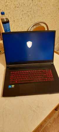 Laptop gamingowy MSI Katana  GF76, 17,3', 43 Gry Gratis