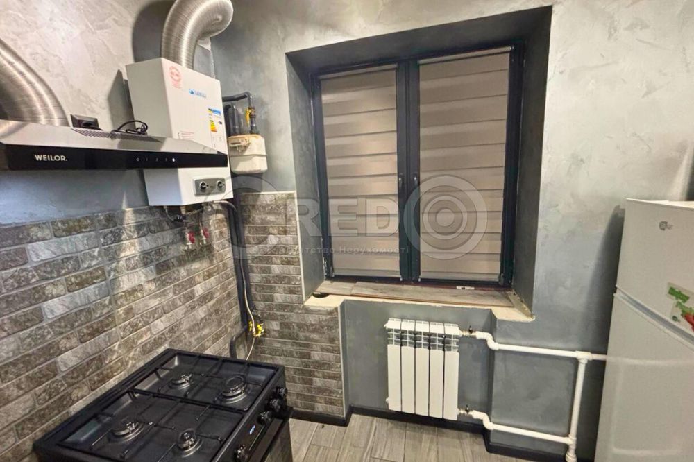 Продаж 2-х кімнатної квартири р-н "Сухої Балки". Є відновлення.