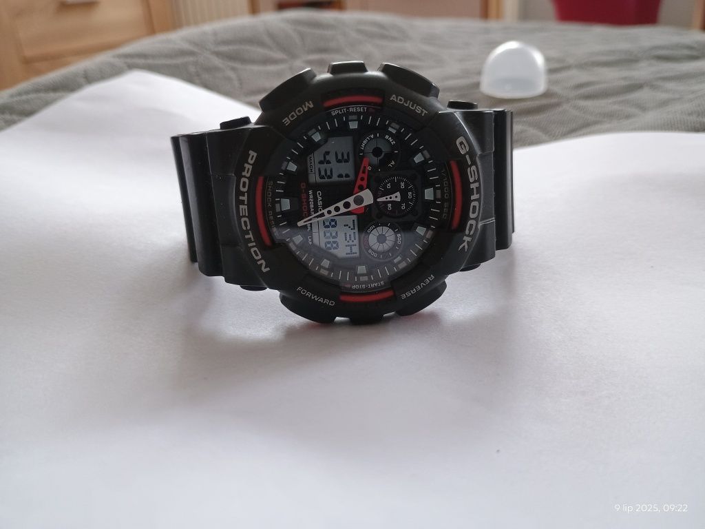 Męski Zegarek Casio GA-100-1A4ER G-SHOCK 200M
