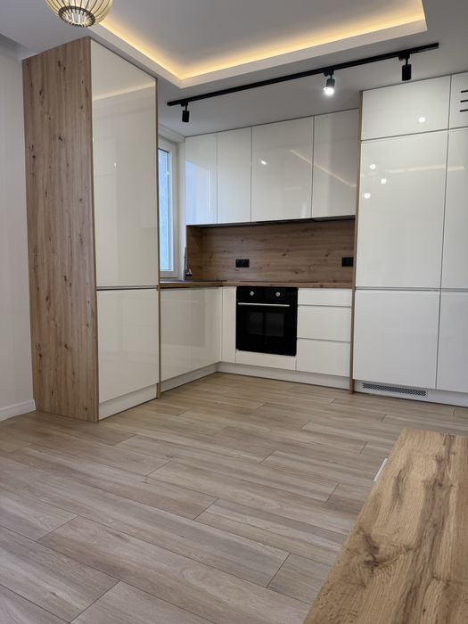 Mieszkanie- idealne 2 pokoje