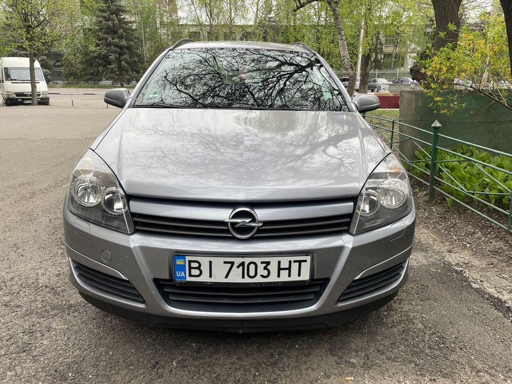 Продам Opel Astra H