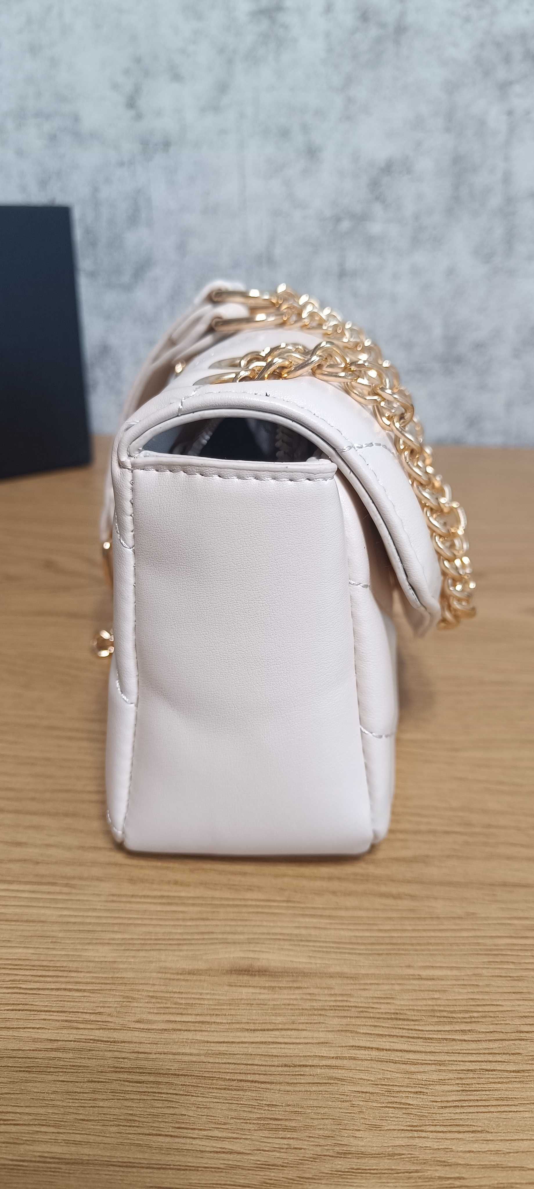 Сумка Saint Laurent LouLou YSL