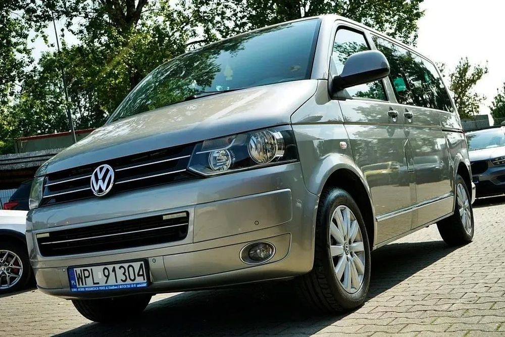 Volkswagen Multivan 2,0TDI 7 osób, alu R17, skóra, automat, NAVI