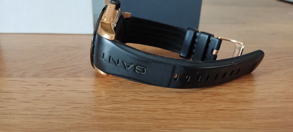 Relógio marca gant, muito pouco uso
