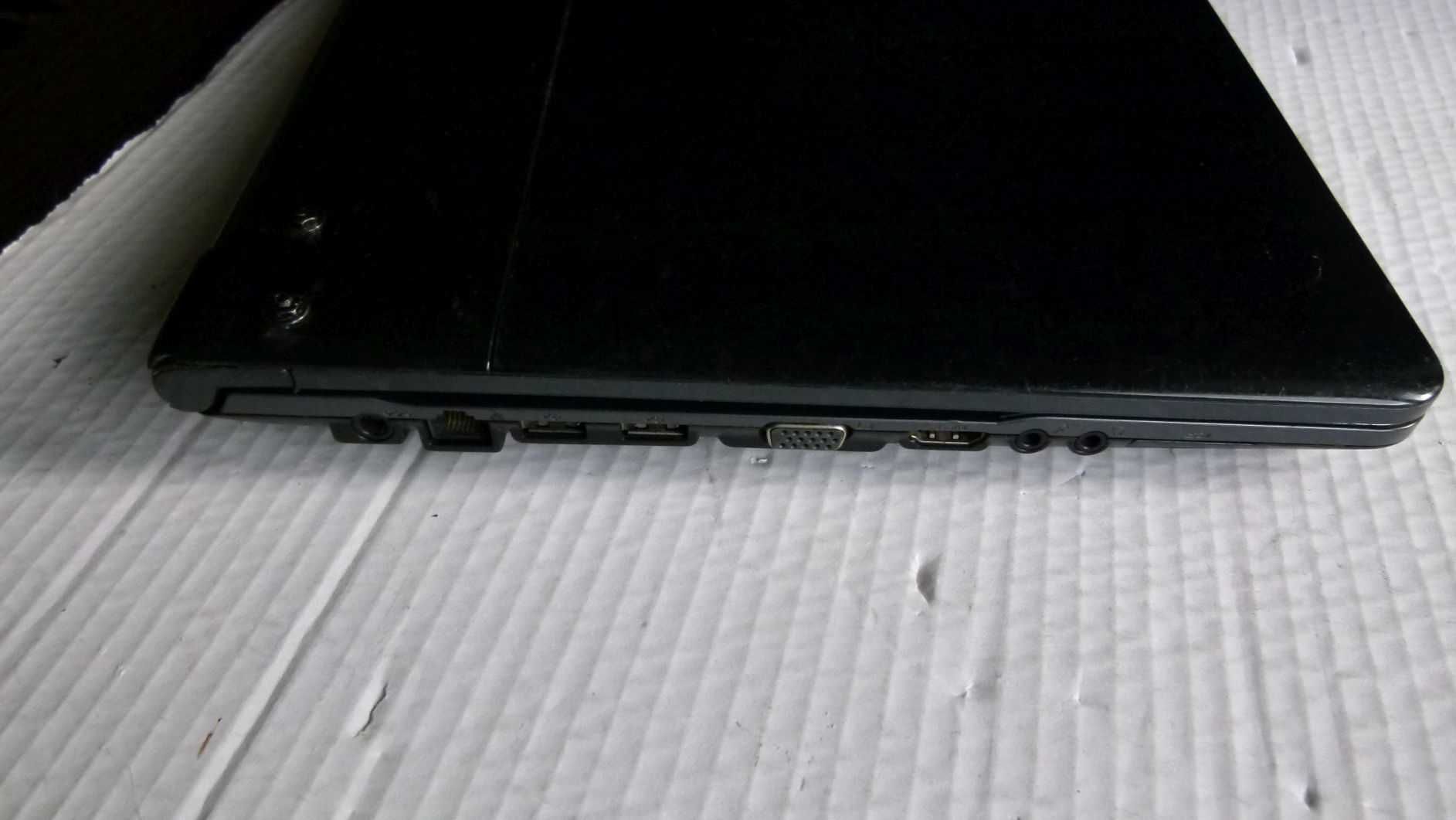 Laptop Samsung NP-RC520-S04PL sprawny uszkodzenia obudowy
