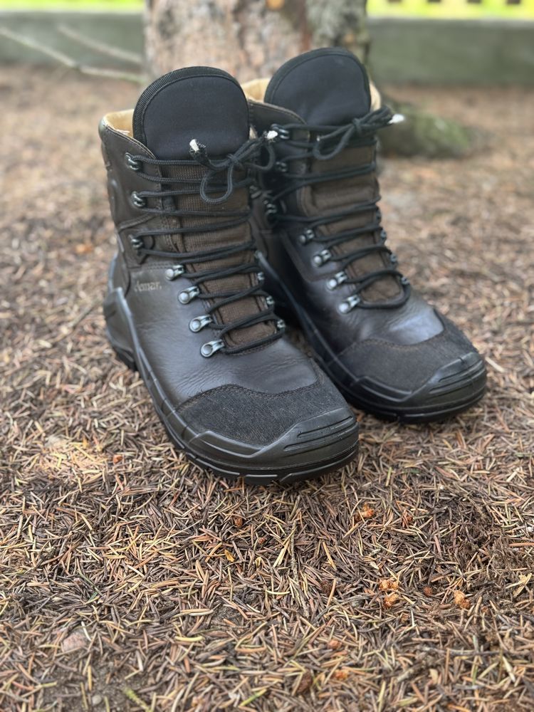 Buty Demar skórzane trekkingowe