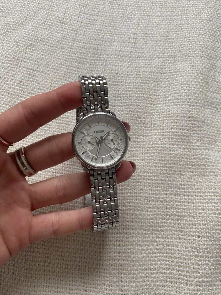 Zegarek srebrny fossil