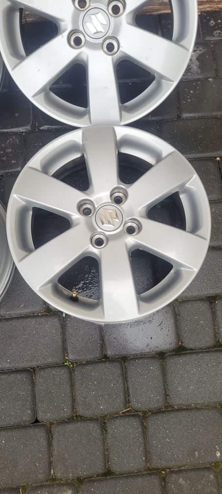 15 4x100 et45 Suzuki Swift Splash Ignis Toyota Yaris  mazda itp