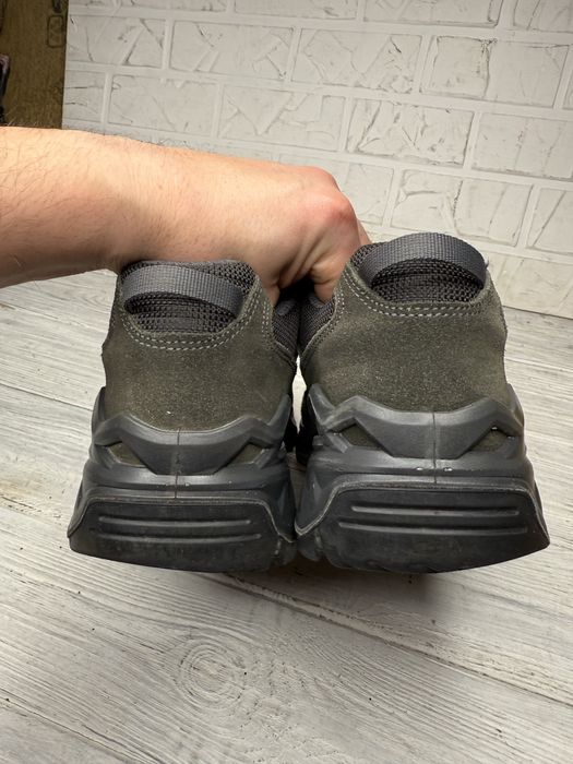 Мужские кроссовки lowa sirkos evo gtx lo gore-tex