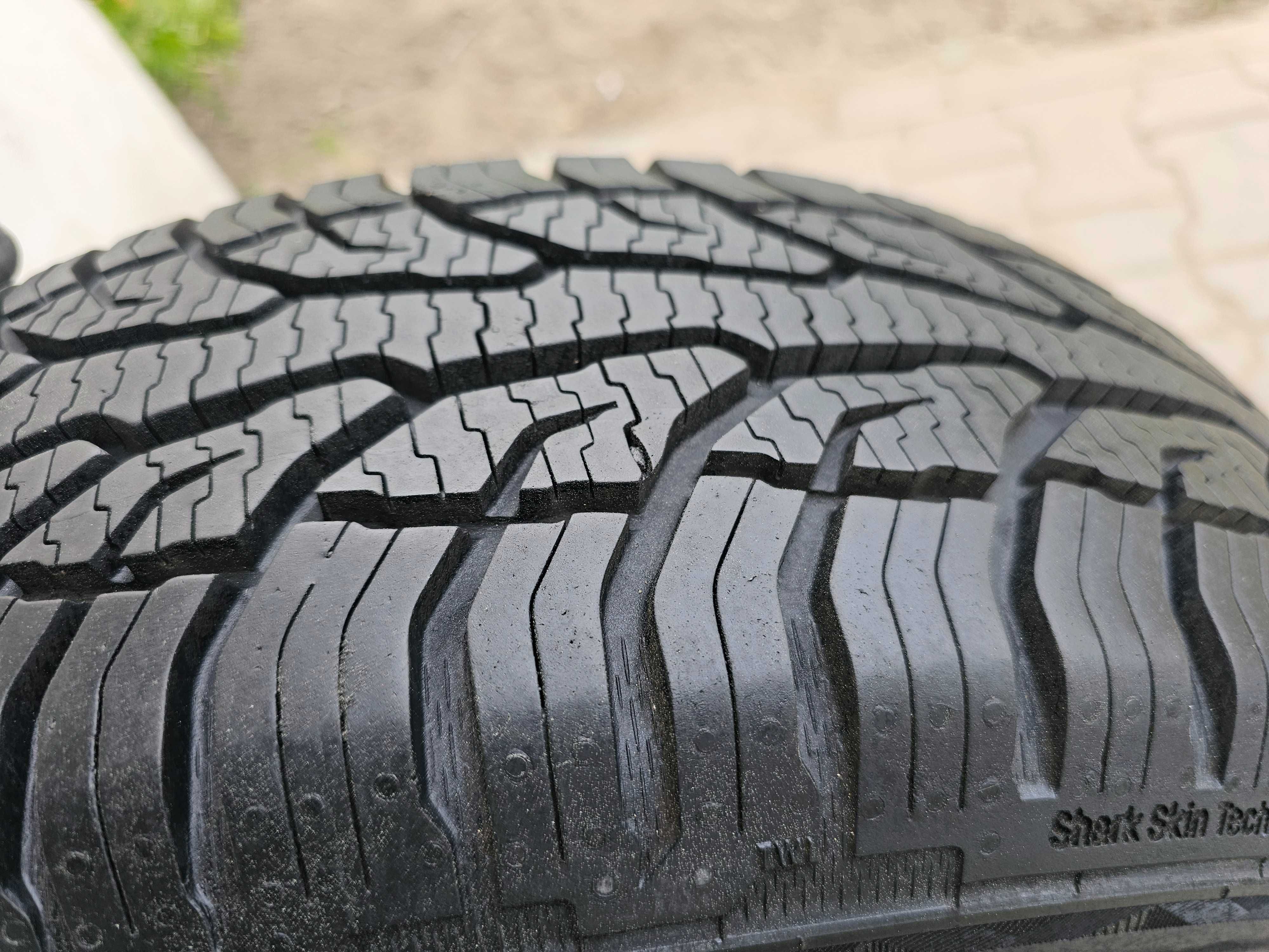 Całoroczne Uniroyal 185/65 R15